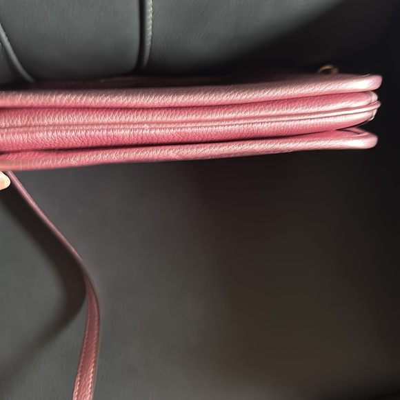 NWIT Pink Coach small crossbody handbag. Original price $288., - Picture 3 of 13